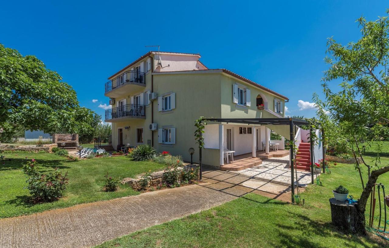 Apartments Stanko Fažana Εξωτερικό φωτογραφία