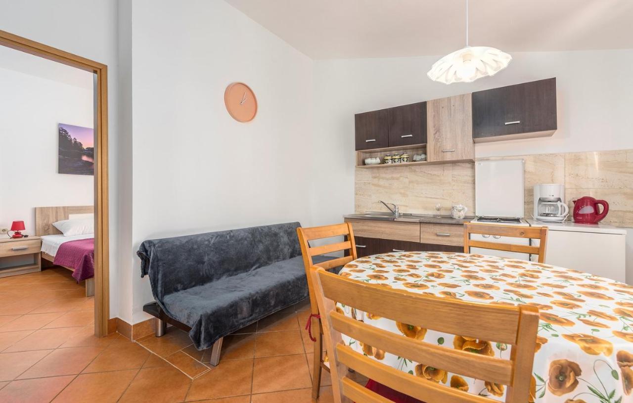 Apartments Stanko Fažana Εξωτερικό φωτογραφία